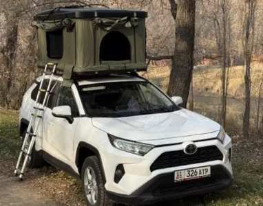 Roof tent — 车型实拍
